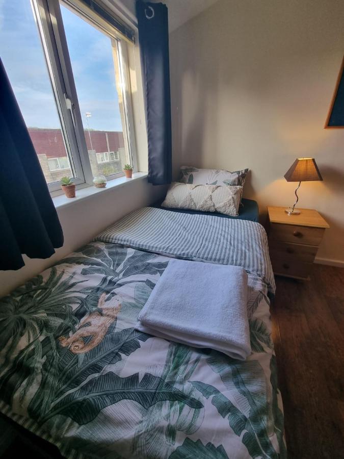 Private Rooms Бат Екстер'єр фото