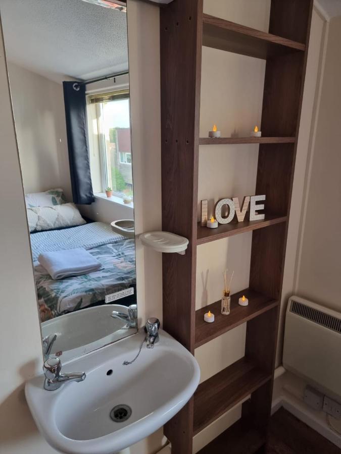 Private Rooms Бат Екстер'єр фото